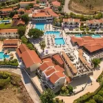 מלון Aegean View Aqua 4*