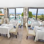 Aegean View Aqua מלון