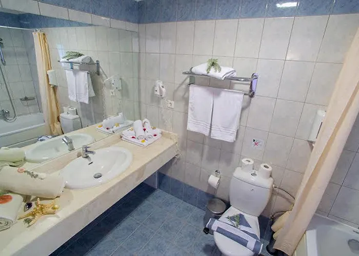 Aegean View Aqua Hotel 4*